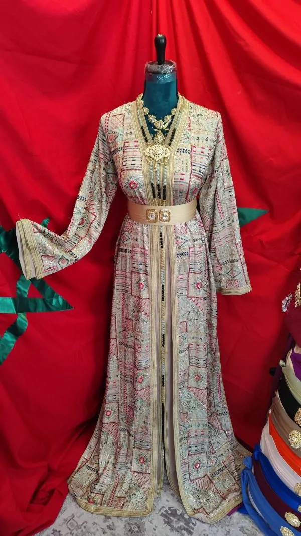caftan marocain d occasion grande taille — photo 5