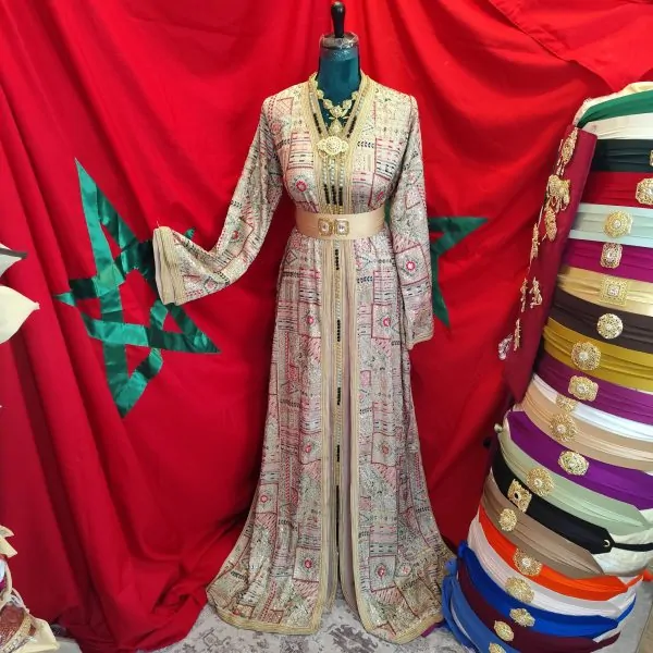 caftan marocain d occasion grande taille — photo 11