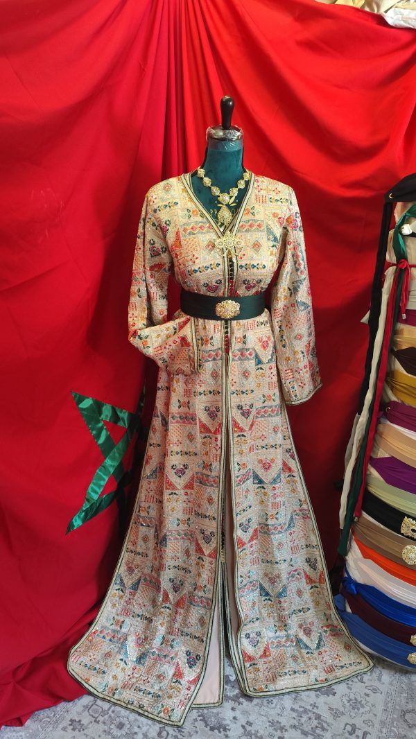 caftan marocain d occasion — photo 3