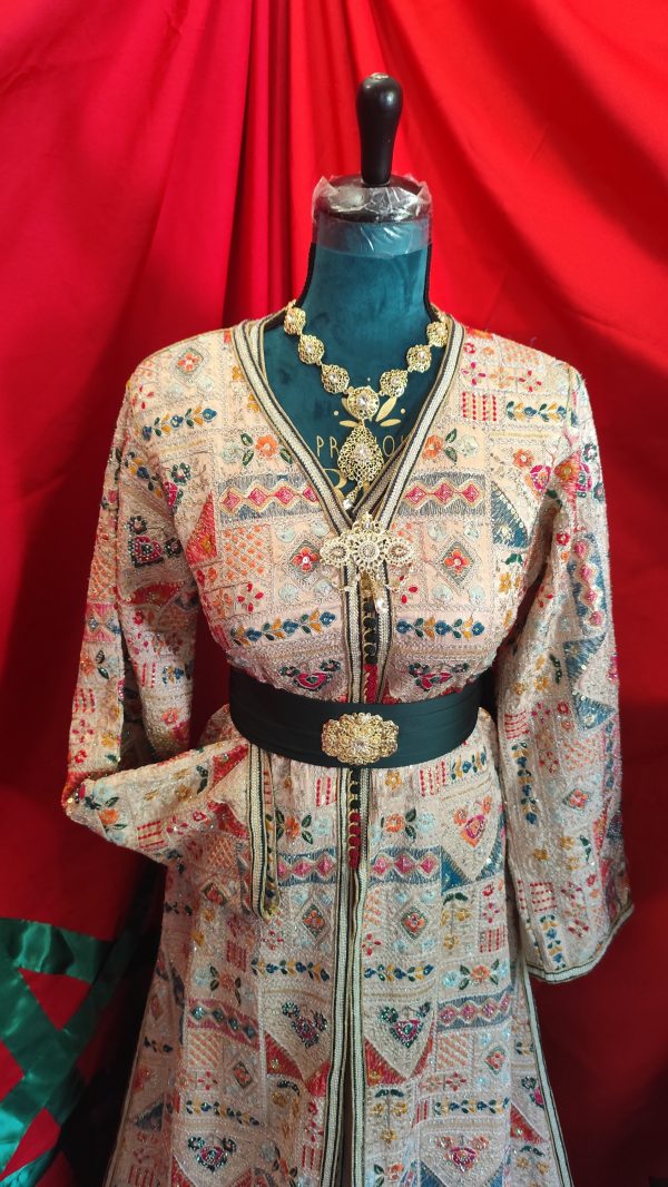caftan marocain d occasion — photo 5