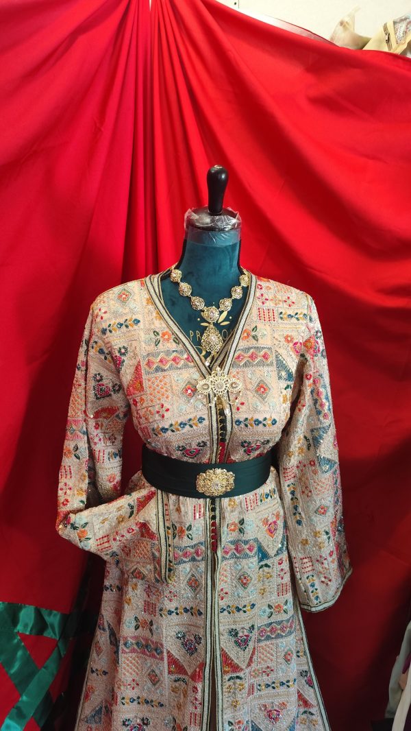 caftan marocain d occasion — photo 7