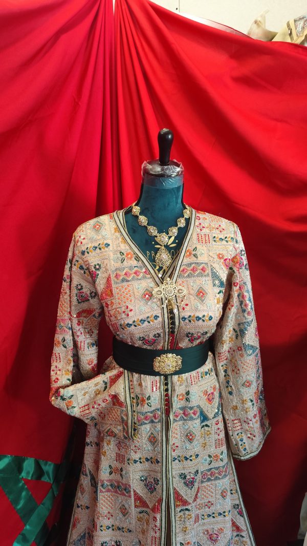 caftan marocain d occasion — photo 10