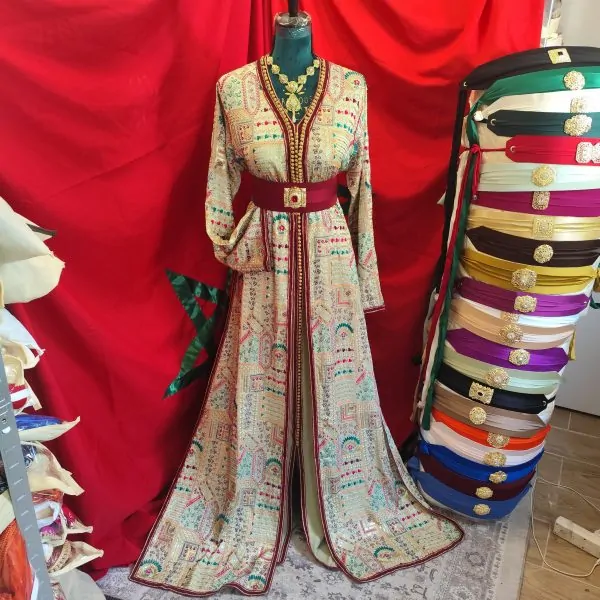 caftan marocain d occasion — photo 10