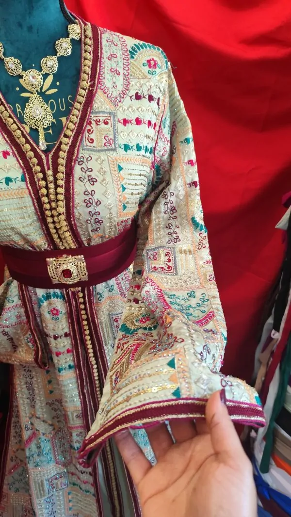 caftan marocain d occasion — photo 6