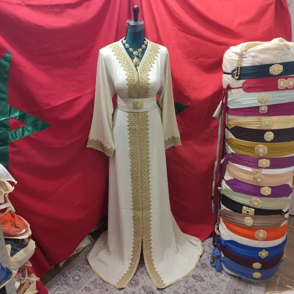 قفطان مغربي جديد