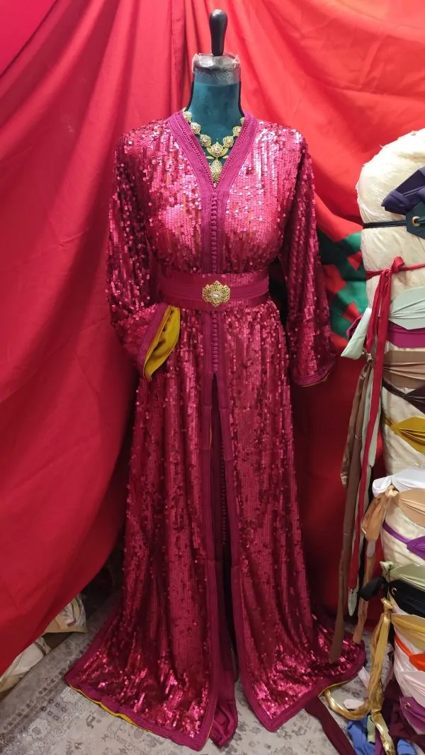 Caftano marocchino nuovo, taglia forte, paillettes — photo 10