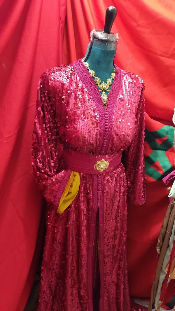 Caftano marocchino nuovo, taglia forte, paillettes — photo 2