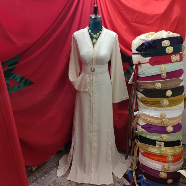 قفطان مغربي جديد