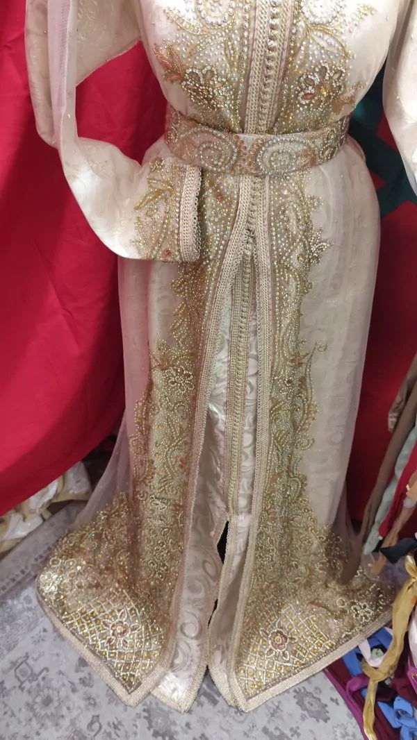 New Moroccan caftan with belt — photo 8