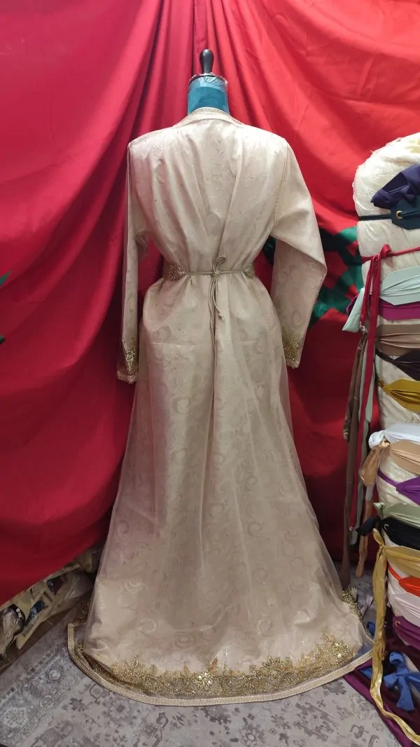 New Moroccan caftan with belt — photo 6