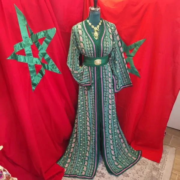 caftan marocain neuf sari avec ceinture