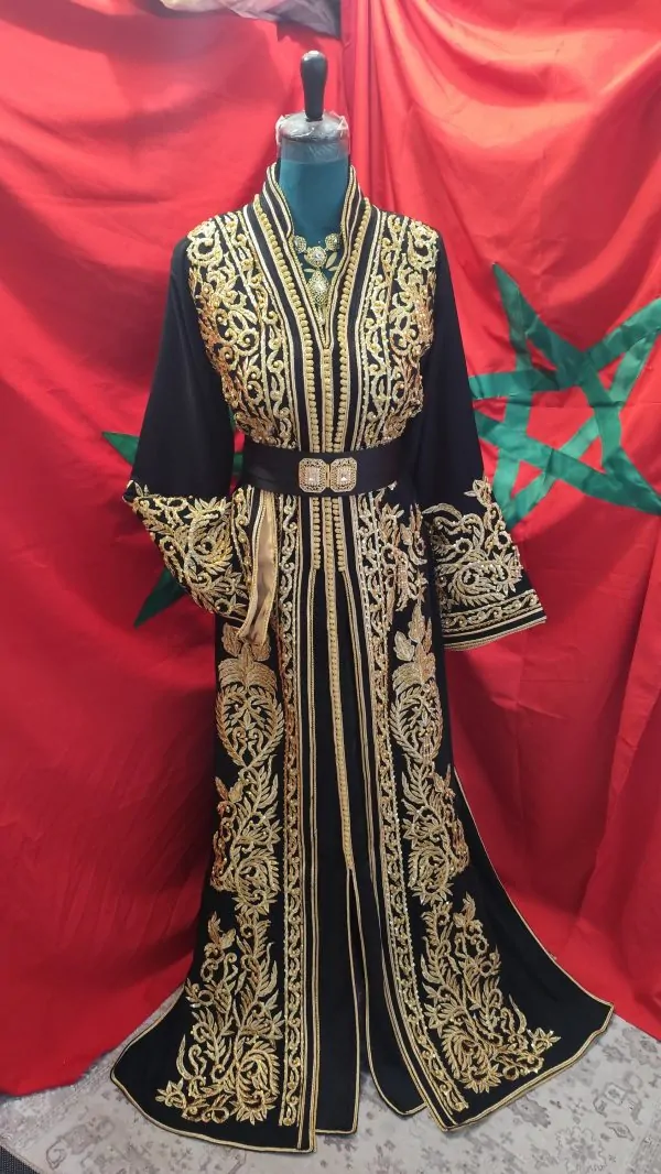 Neuer gefütterter marokkanischer Kaftan — photo 3