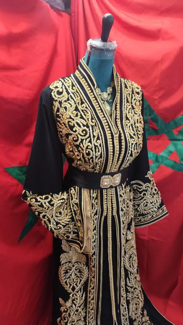 Neuer gefütterter marokkanischer Kaftan — photo 5