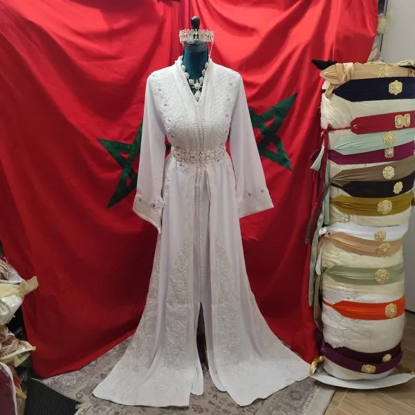 قفطان مغربي جديد مبطن