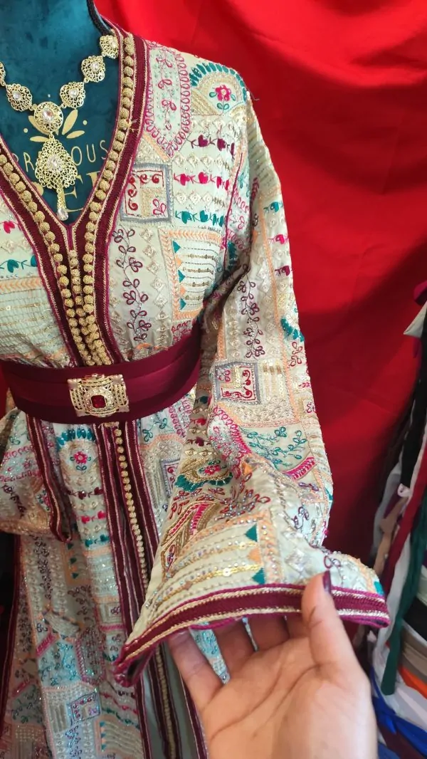 caftan marocain d occasion — photo 2