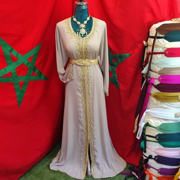 caftan marocain grande taille d'occasion — photo 8