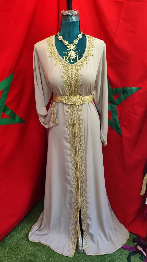 caftan marocain grande taille d'occasion — photo 3