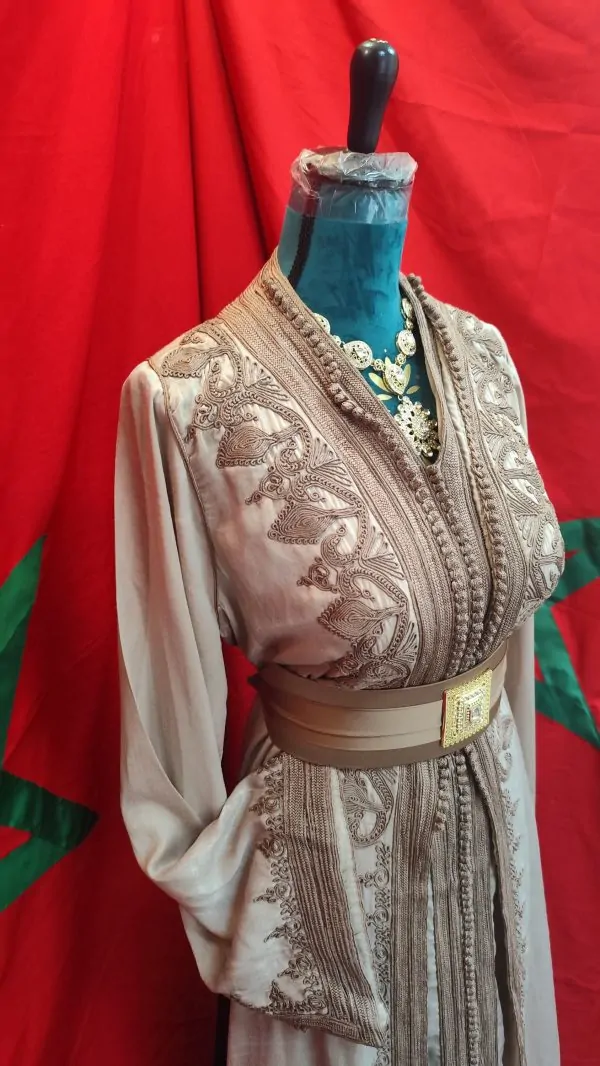 caftan marocain d occasion — photo 13