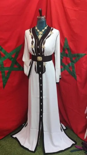 قفطان مغربي جديد