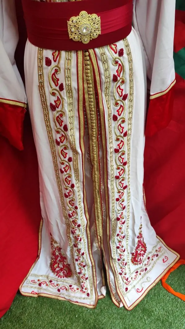 Neuer marokkanischer Kaftan, im Angebot — photo 13