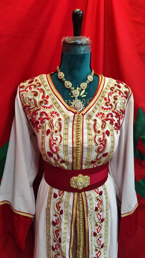 Neuer marokkanischer Kaftan, im Angebot — photo 2