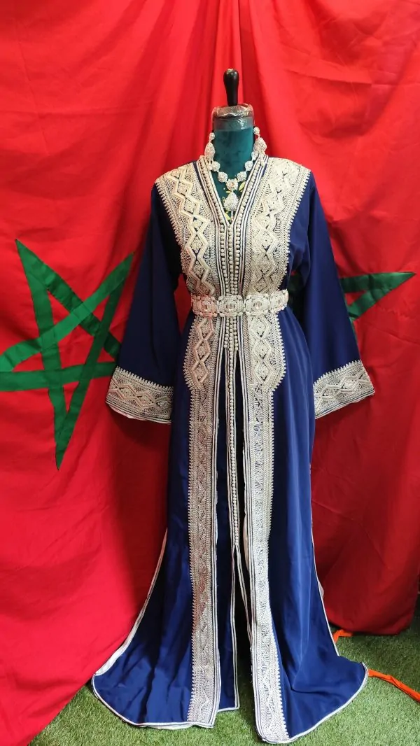 Neuer gefütterter marokkanischer Kaftan — photo 6