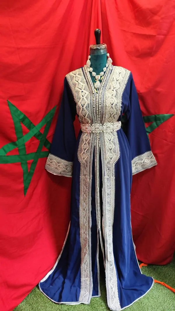 Neuer gefütterter marokkanischer Kaftan — photo 10