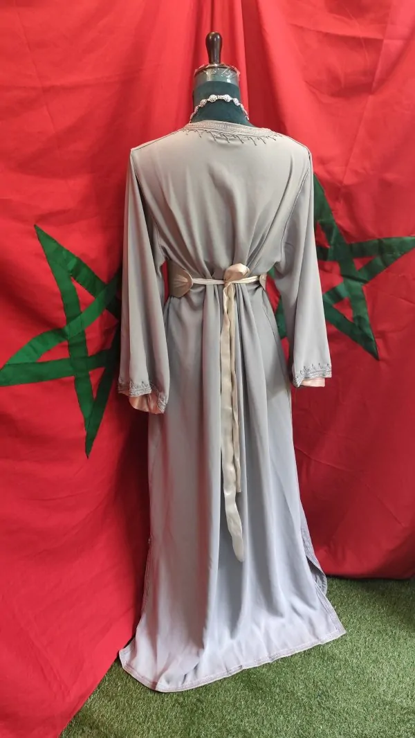 Second-hand Moroccan caftan — photo 6