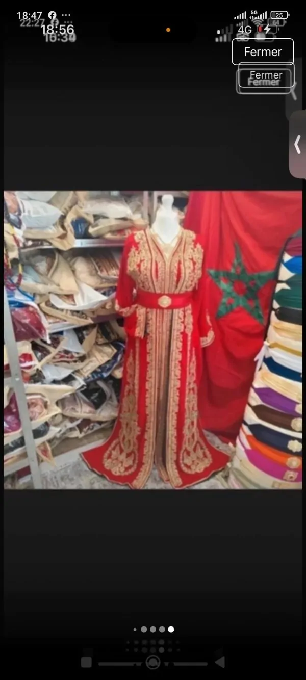 trois Caftans marocain neuf avec ceinture