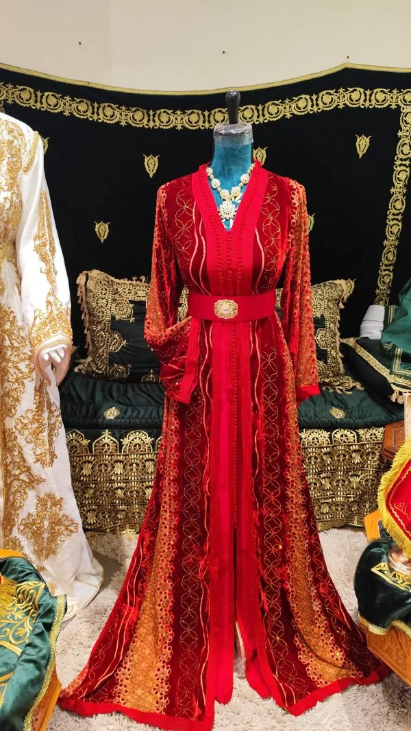 caftan marocain d occasion — photo 4