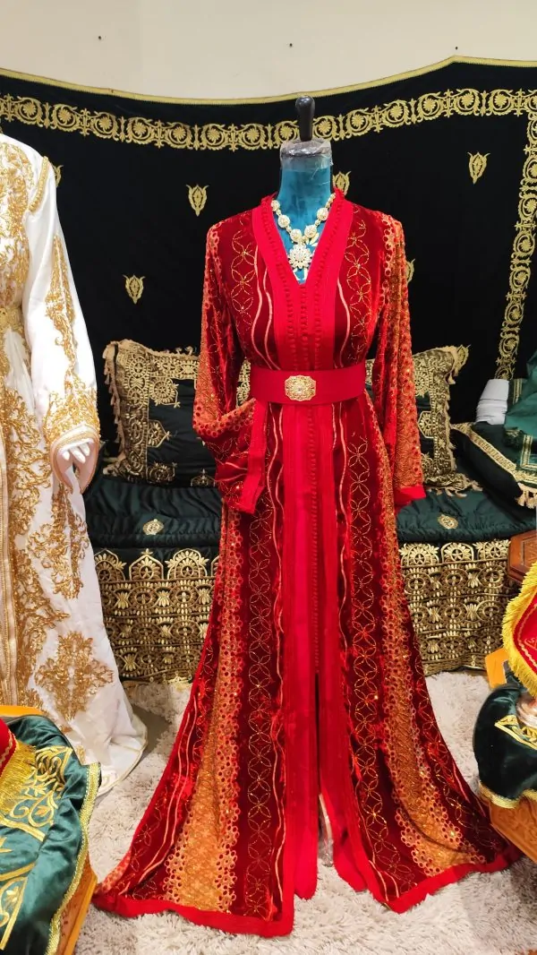 caftan marocain d occasion — photo 3