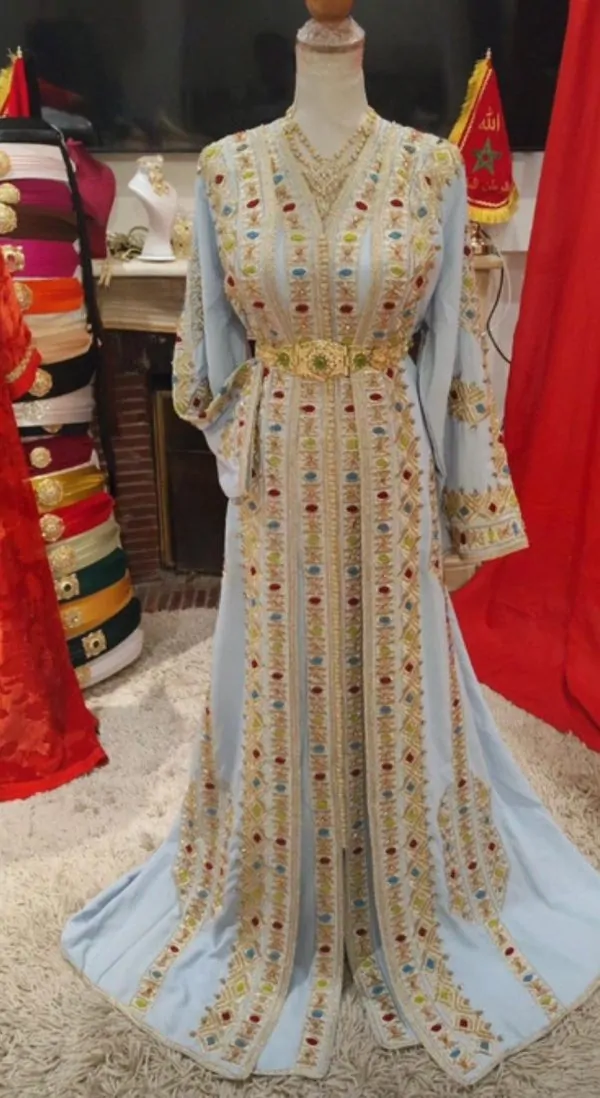 deux Caftan marocain neuf avec ceinture — photo 2
