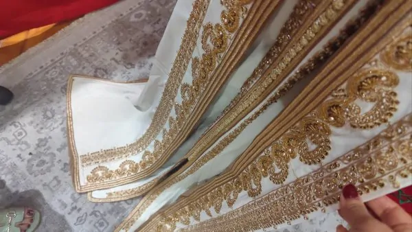 caftan marocain neuf doublé avec la ceinture — photo 5