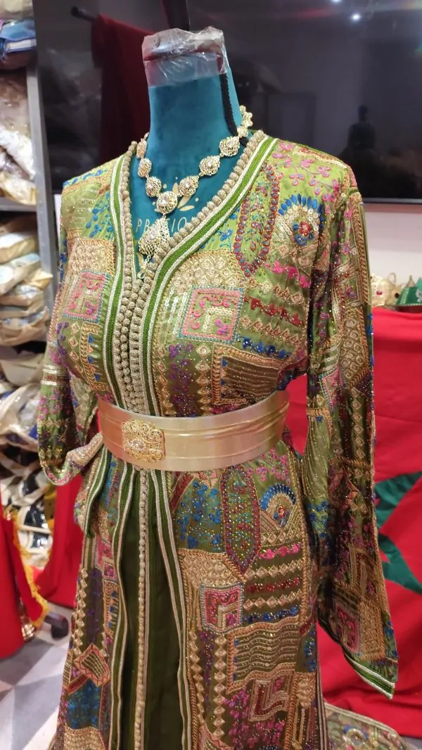 caftan marocain d occasion — photo 7