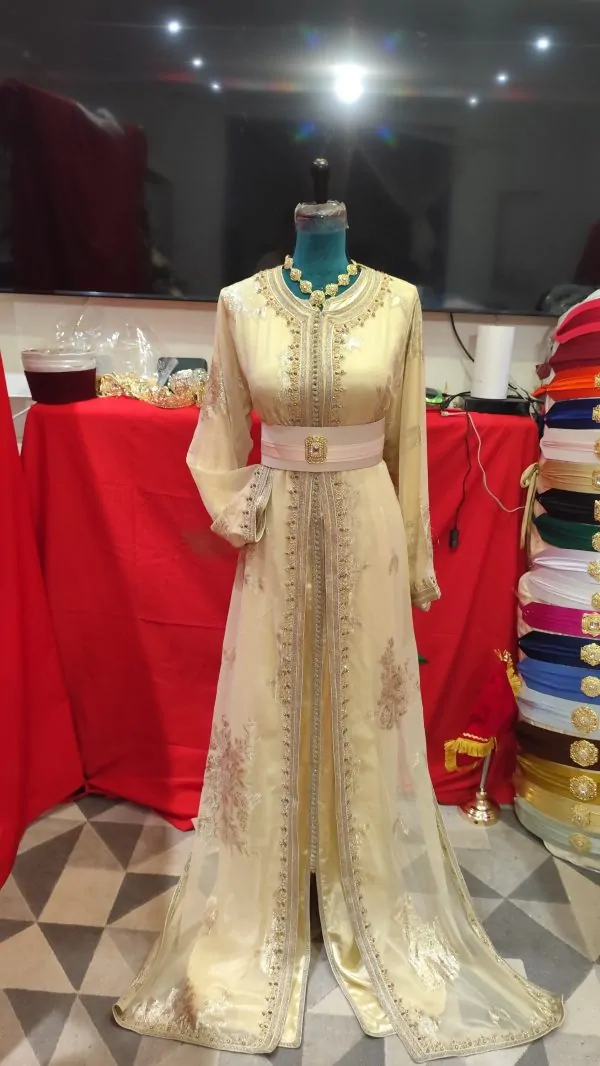 caftan marocain d occasion — photo 10