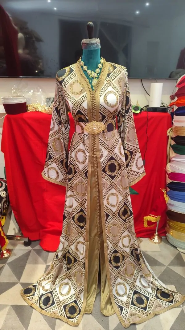 قفطان مغربي جديد مع حزام — photo 3