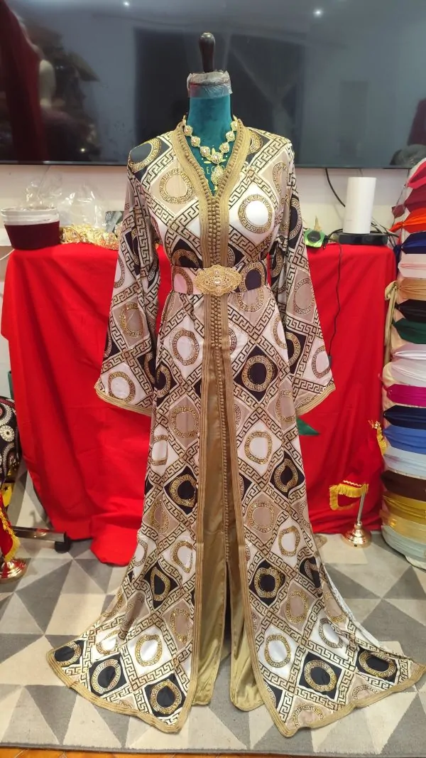 قفطان مغربي جديد مع حزام — photo 5