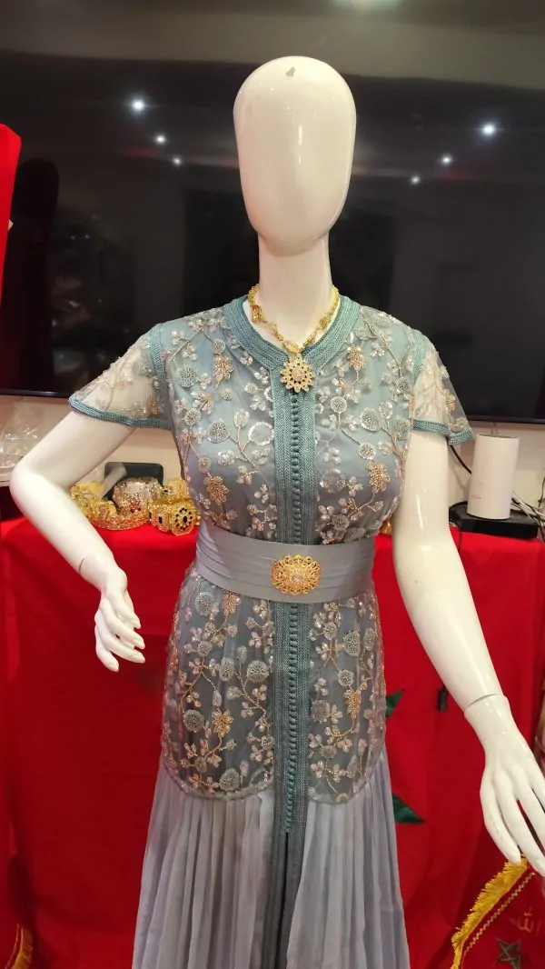 caftan marocain neuf avec ceinture — photo 4