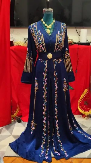 caftan marocain neuf grande taille 64cm
