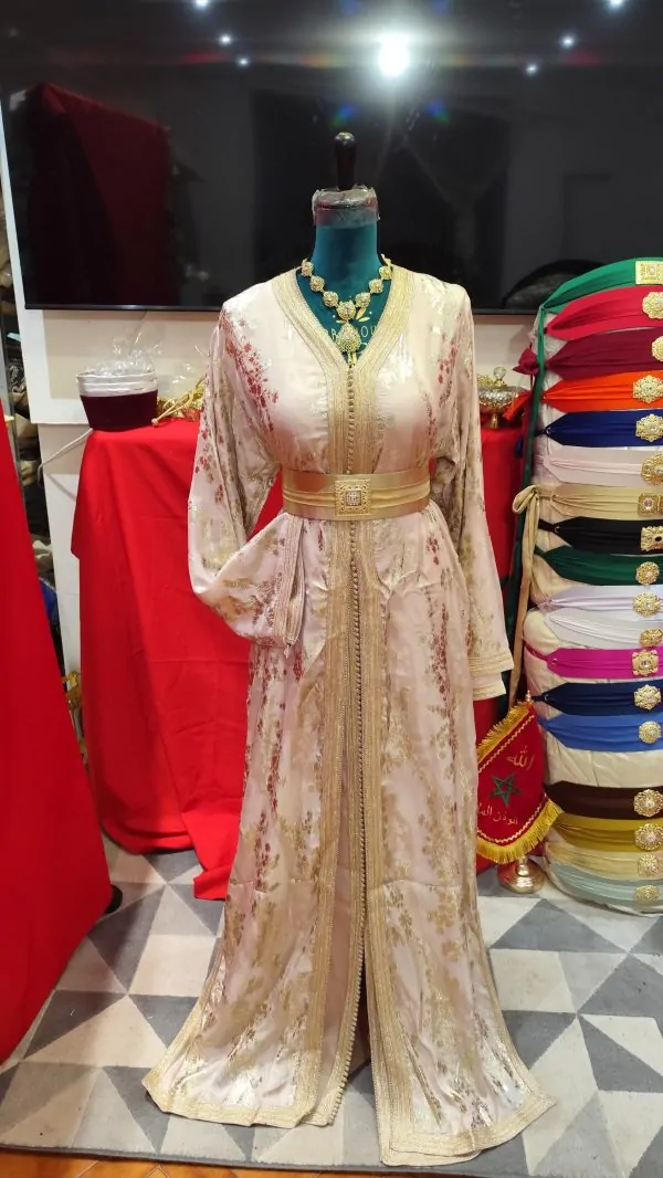 caftan marocain d occasion — photo 2