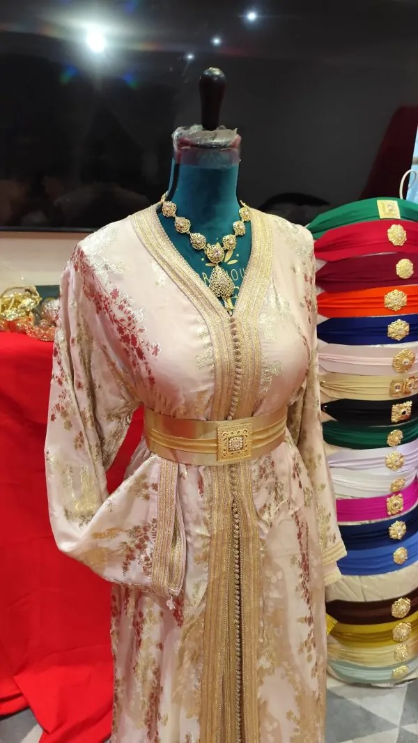 caftan marocain d occasion — photo 4