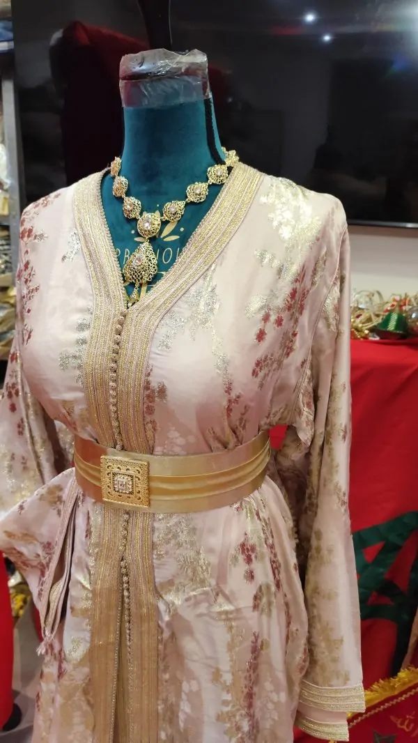 caftan marocain d occasion — photo 8