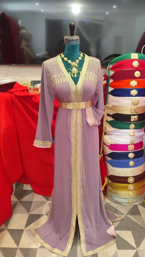caftan marocain d occasion doublé — photo 4