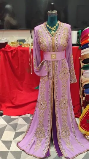 قفطان مغربي مستعمل، كالجديد