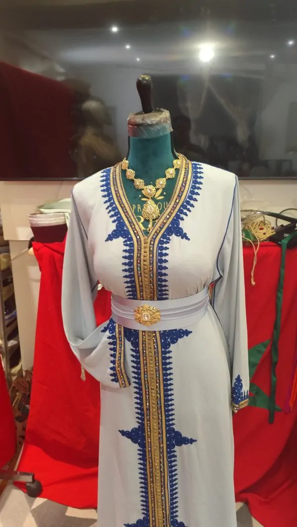 caftan marocain d occasion — photo 4