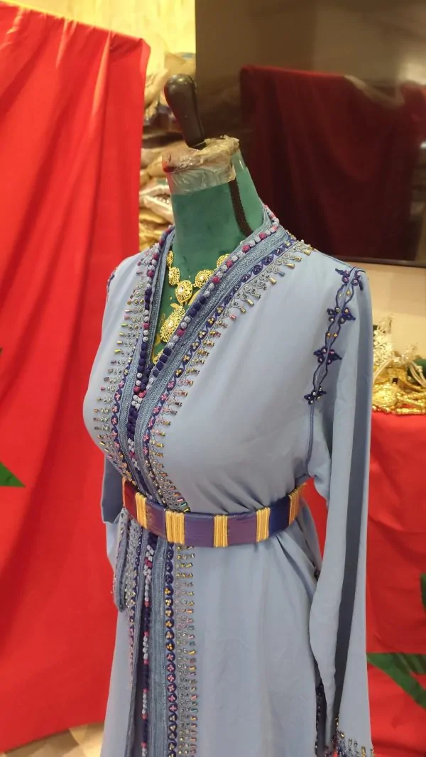 caftan marocain d occasion — photo 4