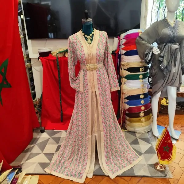 caftan marocain neuf avec ceinture — photo 9