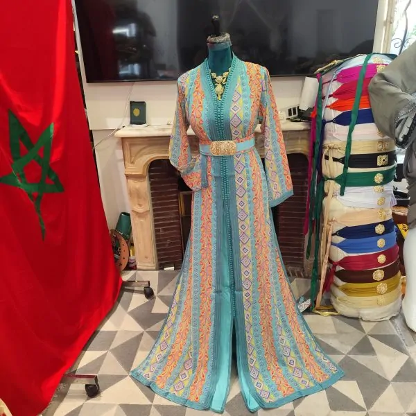 قفطان مغربي جديد مع حزام