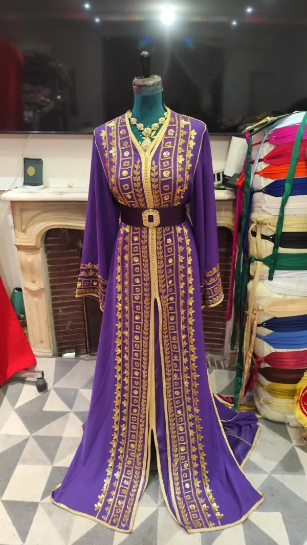 Gebrauchter marokkanischer Kaftan — photo 7