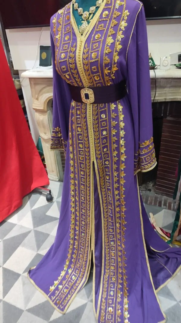 Gebrauchter marokkanischer Kaftan — photo 5